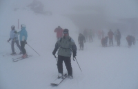 Minionej zimy na Kasprowym Wierchu ratownicy TOPR pomagali 127 kontuzjowanym narciarzom.<br />Fot. Agnieszka Szymaszek